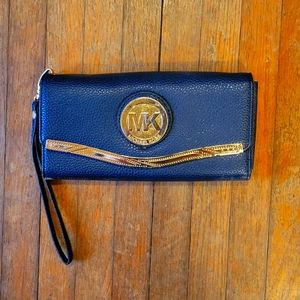 Michael Kors wristlet